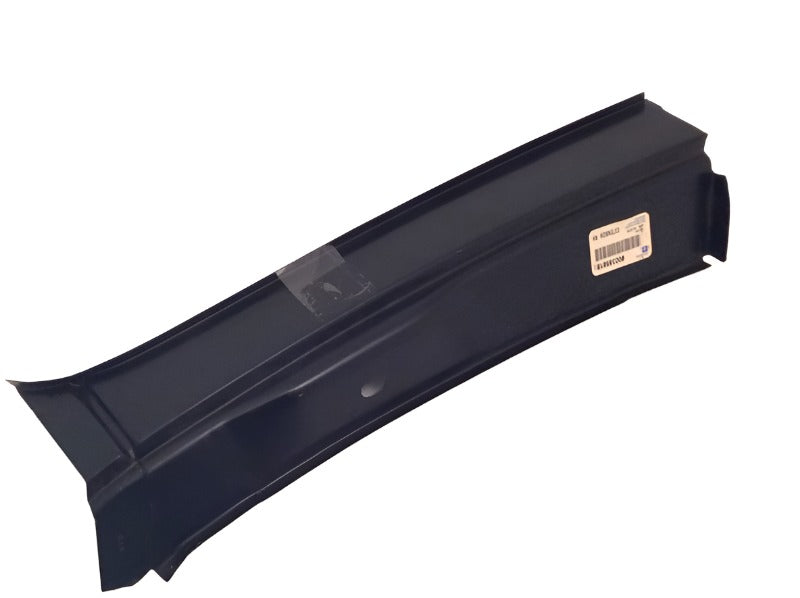 New OEM 1985-1991 GMC Jimmy, Blazer Passenger Right Body Side Outer Panel Pillars, Part # 355618