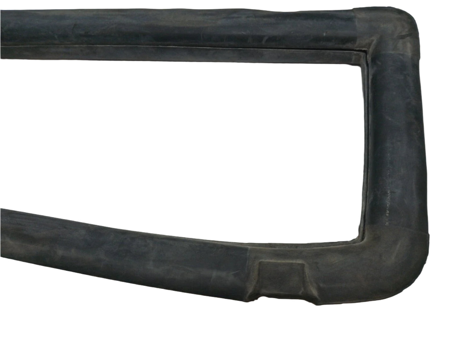 Lamborghini Diablo windscreen gasket seal 009418103