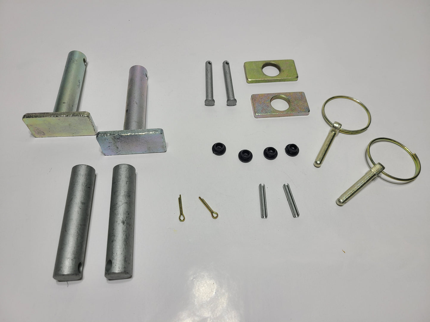 New OEM Genuine John Deere Lift Link, Part # AL159542