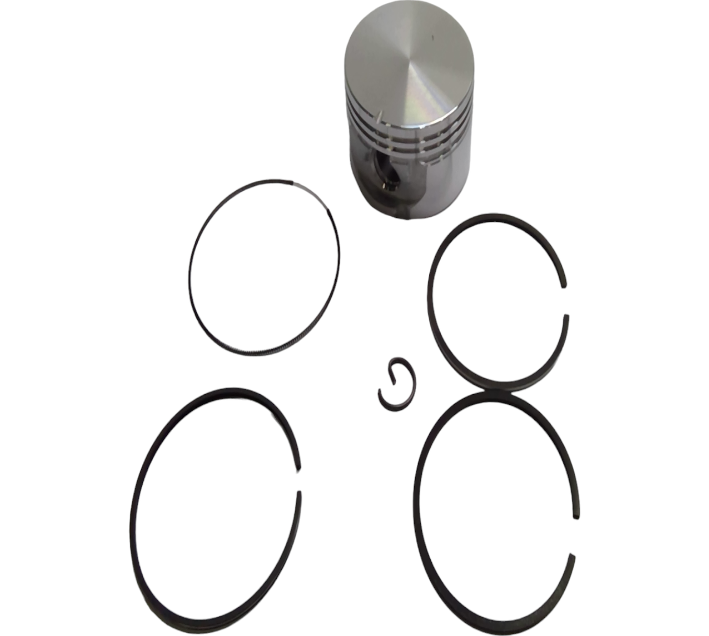 New OEM Genuine John Deere Piston Ring Kit, Part # AM131190