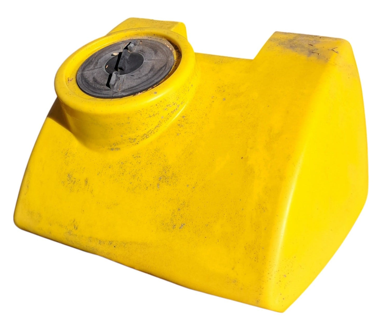New OEM Genuine John Deere Tank, Part # AMT1712