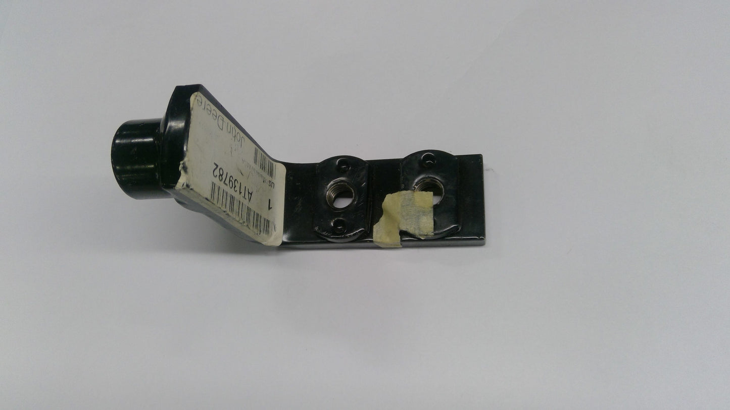 New OEM Genuine John Deere Bracket, Part # AT139782