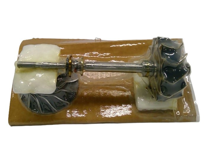 New OEM Genuine John Deere Engine Overhaul Kit, Part # AT257643