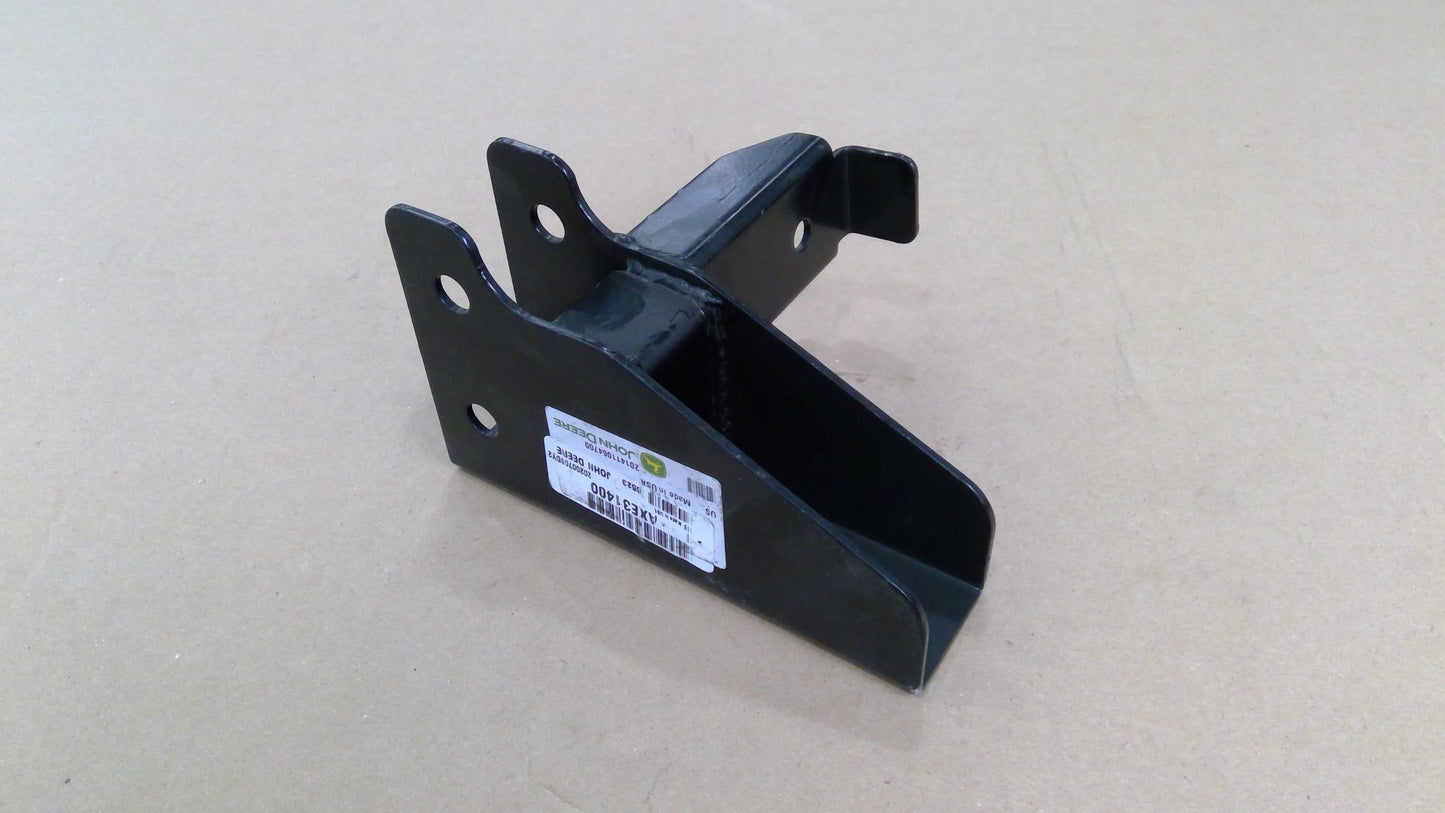 New OEM Genuine John Deere Holder, Part # AXE31400