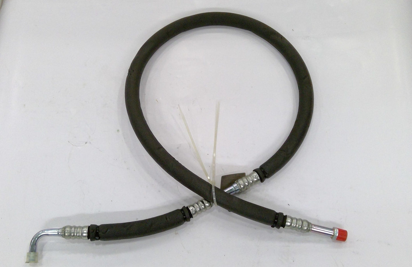 New OEM Genuine John Deere Refrigerant Hose, Part # AZ61937