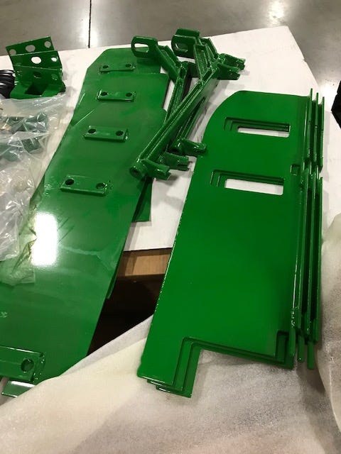 New OEM Genuine John Deere Plate Kit, Part # BH81016