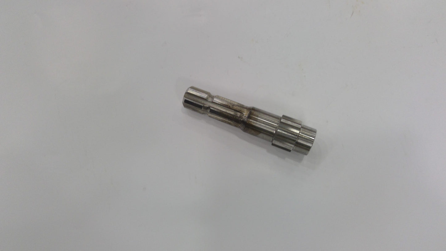 New OEM Genuine John Deere Shaft, Part # CC103314