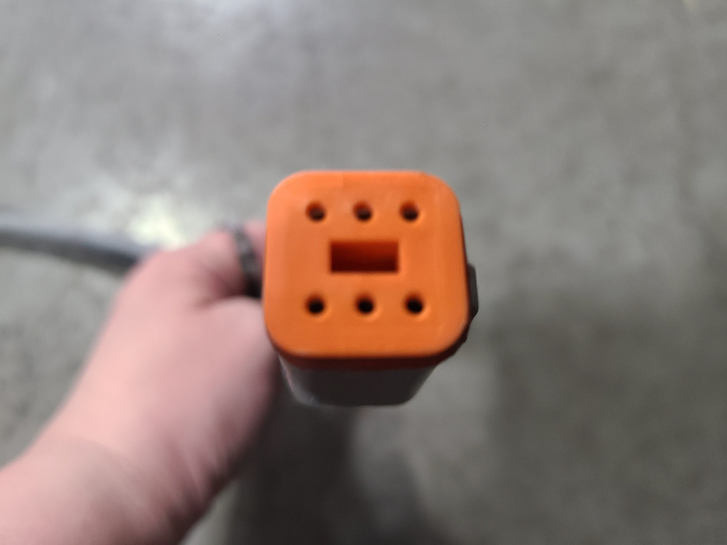 New OEM Genuine John Deere Cable, Part # F049157