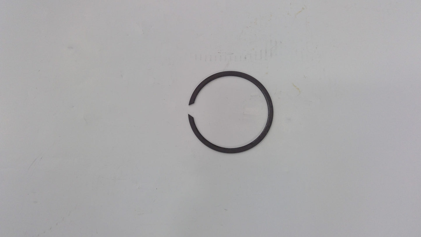 New OEM Genuine John Deere Snap Ring, Part # F811000