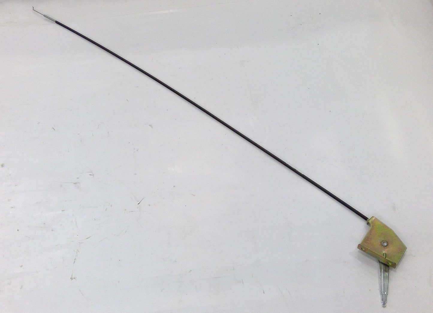 New OEM Genuine John Deere Cable, Part # GY20098