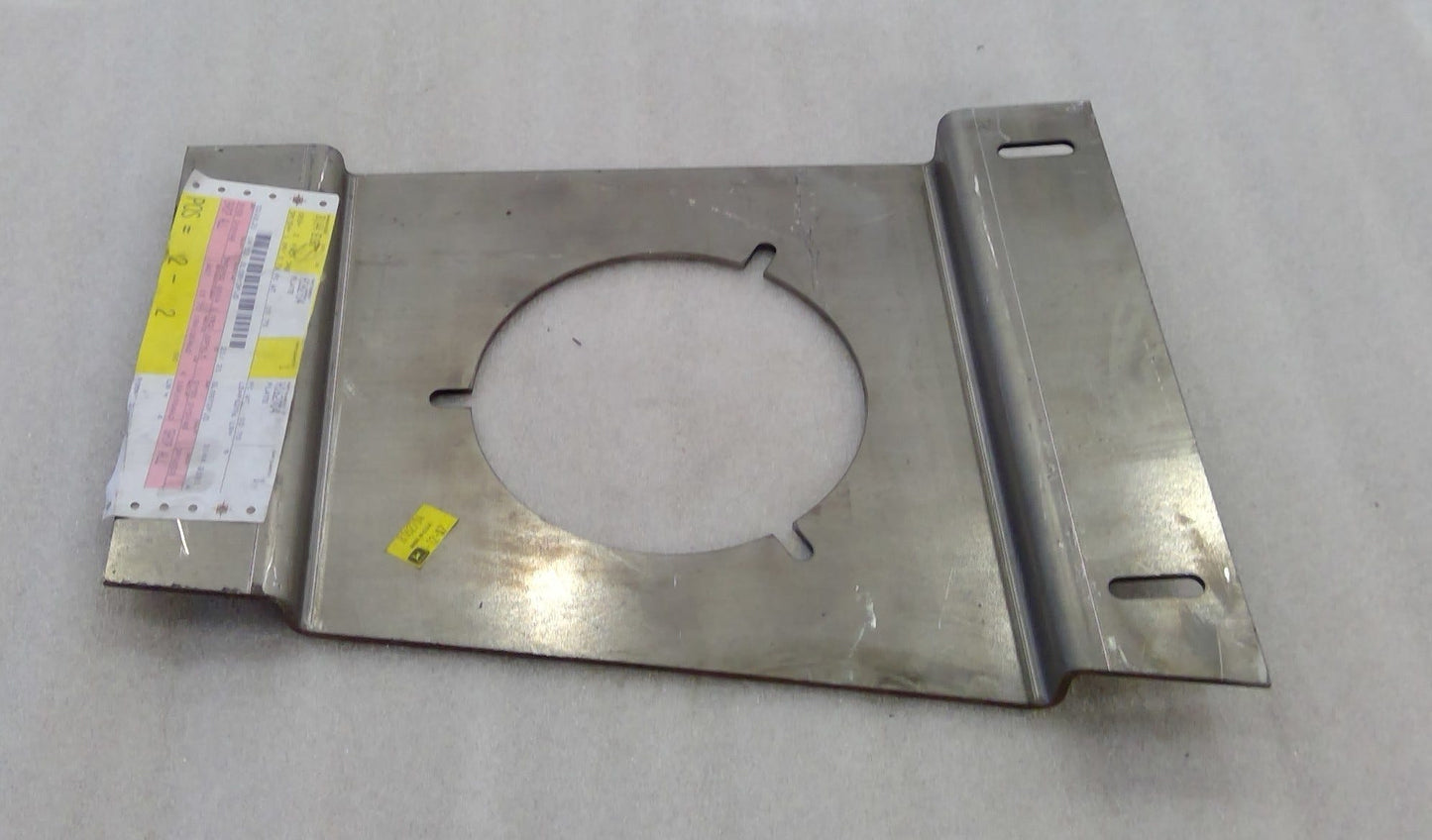 New OEM Genuine John Deere Plate, Part # H162704