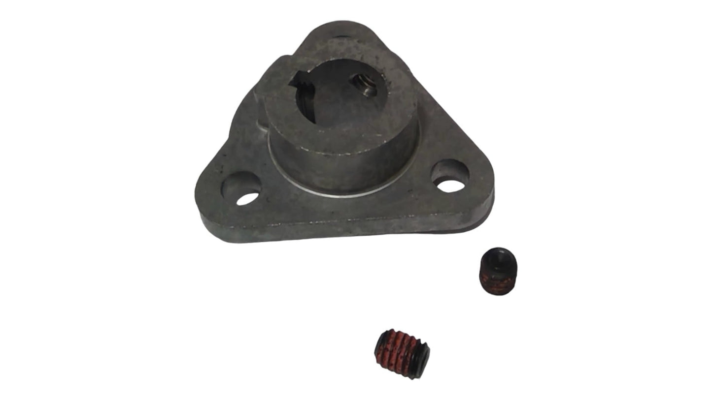 New OEM Genuine John Deere Hub, Part # M127134