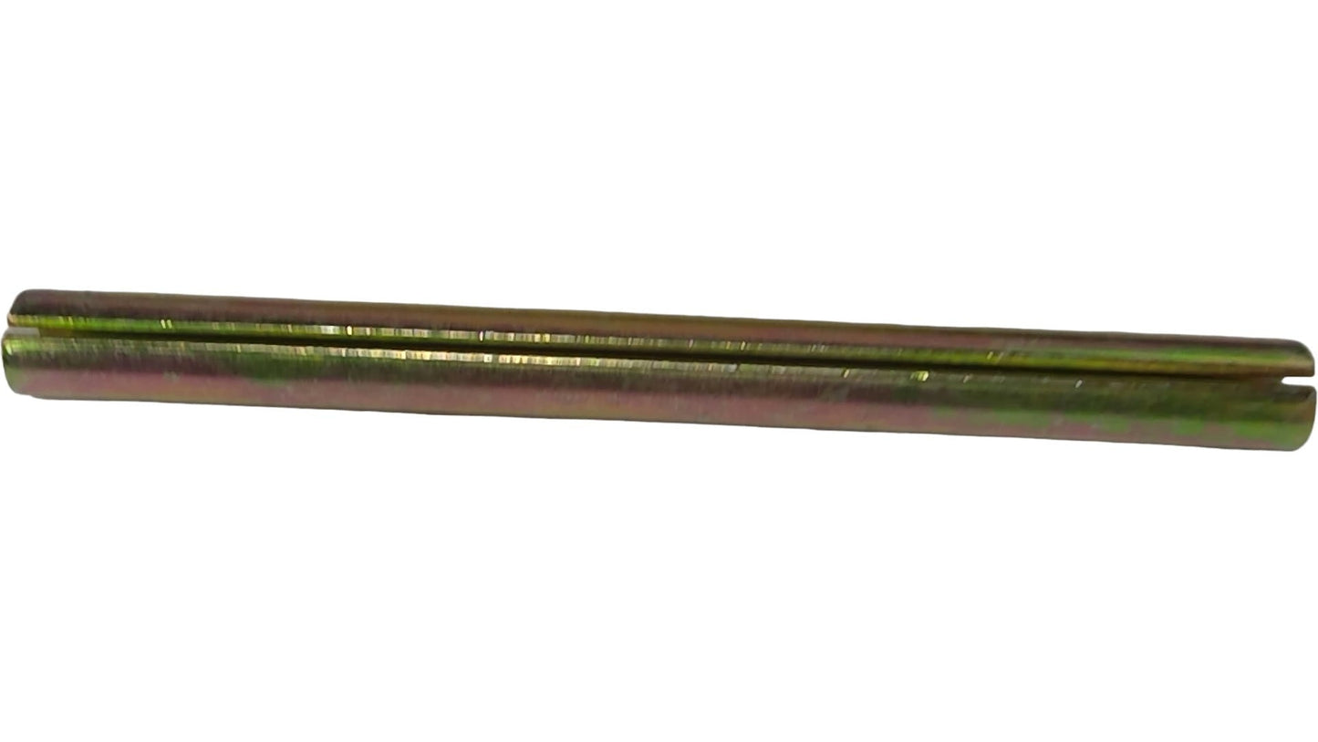 New OEM Genuine John Deere Spacer, Part # M134864