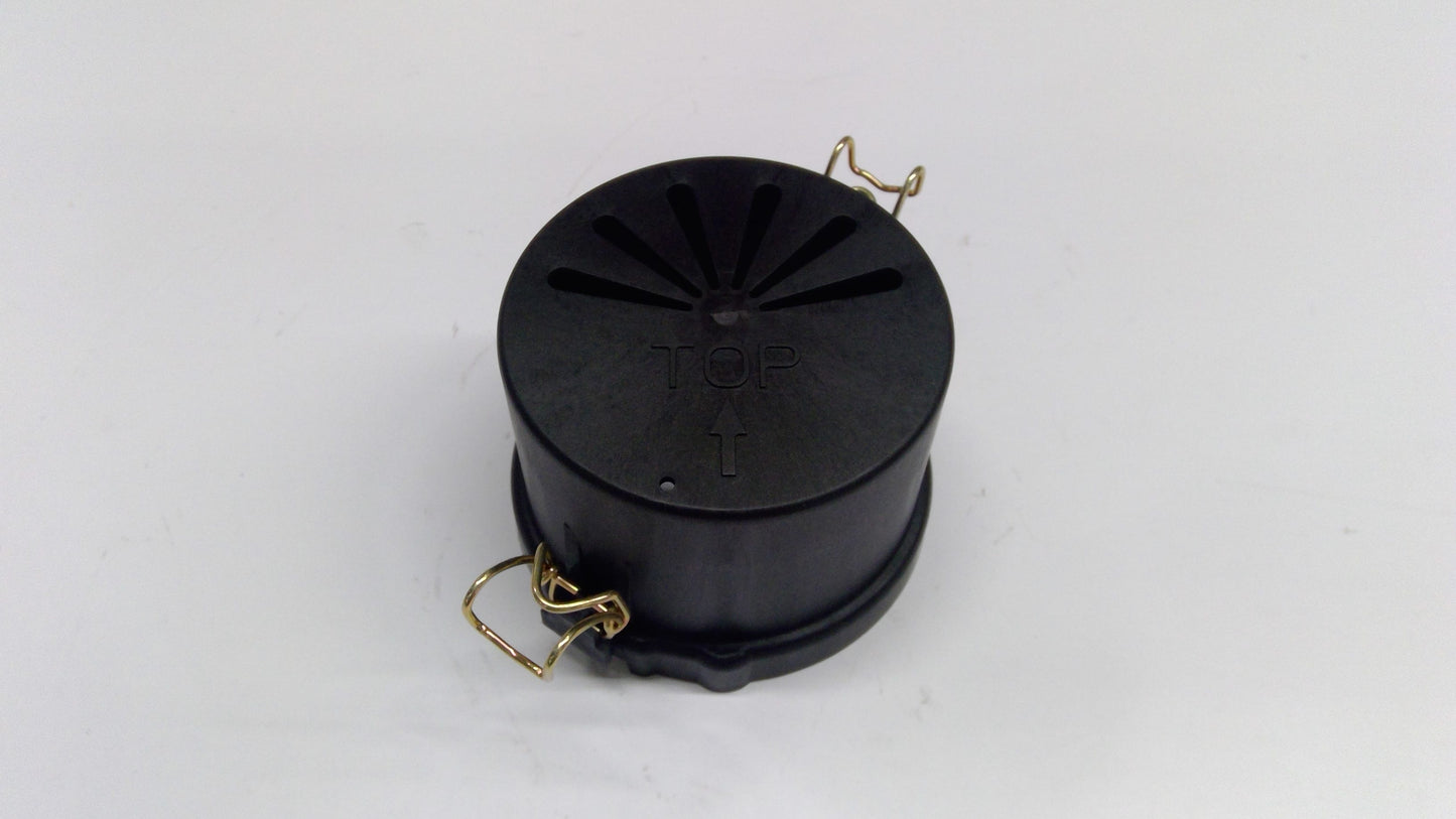 New OEM Genuine John Deere Cover, Part # M141774