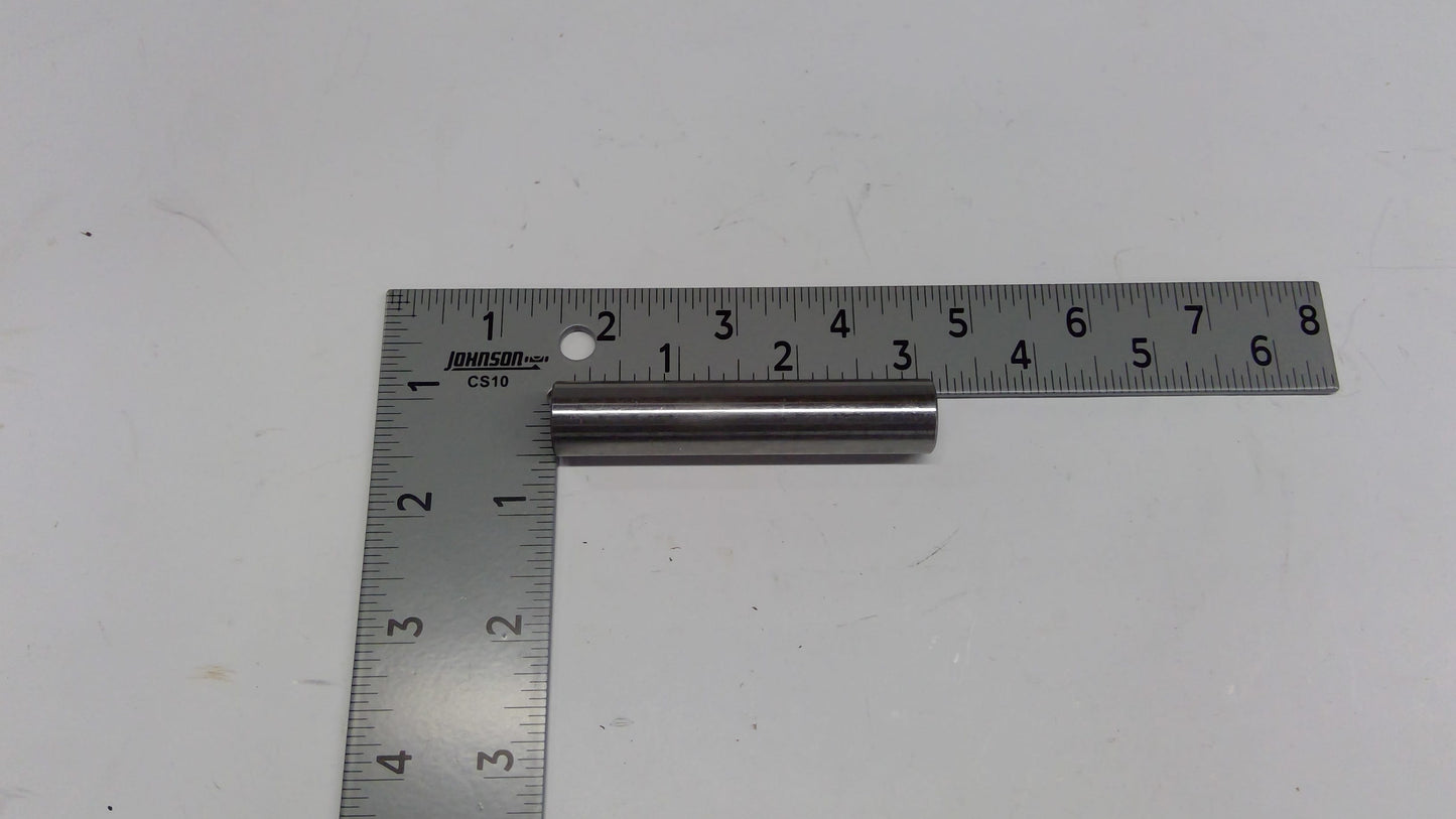 New OEM Genuine John Deere Bushing, Part # M70773