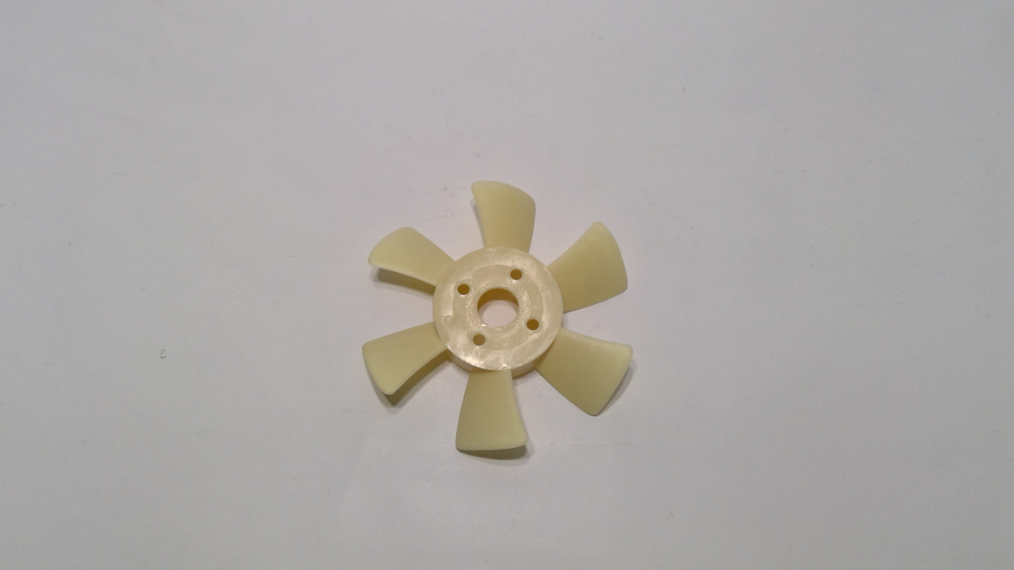 New OEM Genuine John Deere Fan, Part # M84112