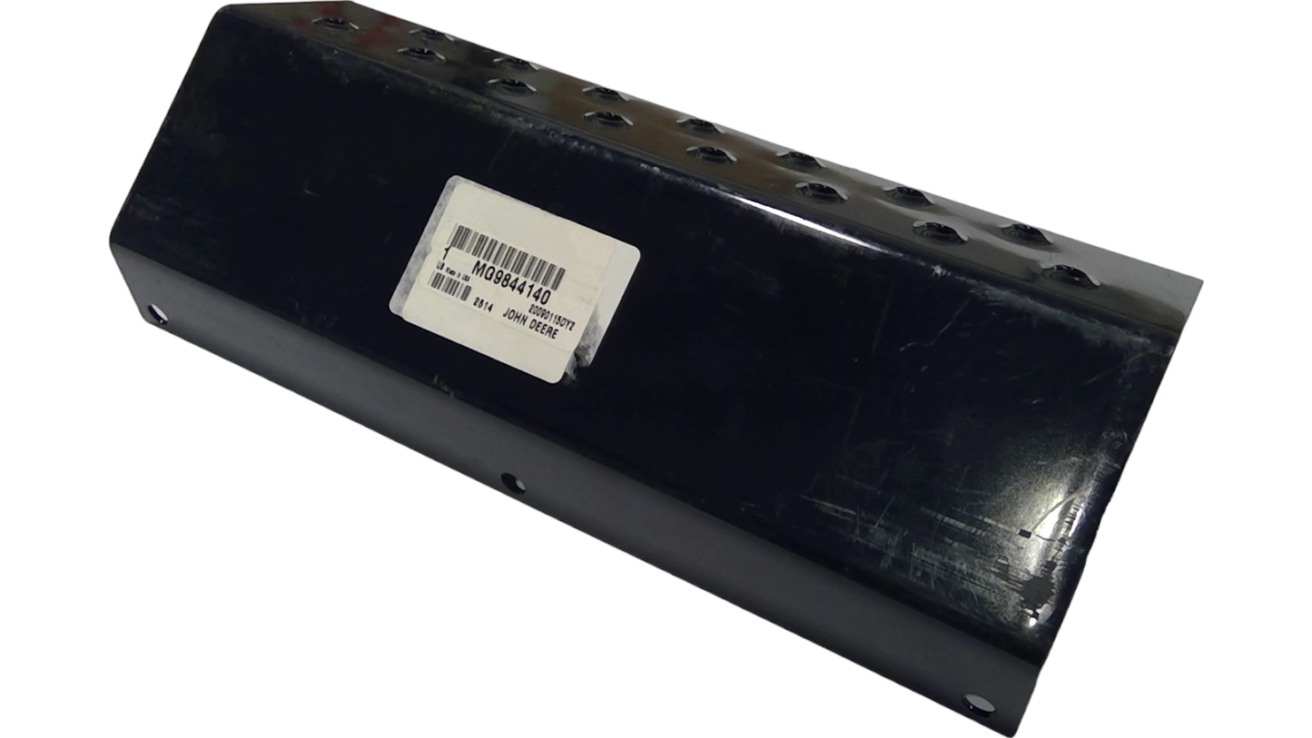 New OEM Genuine John Deere Step, Part # MG9844140