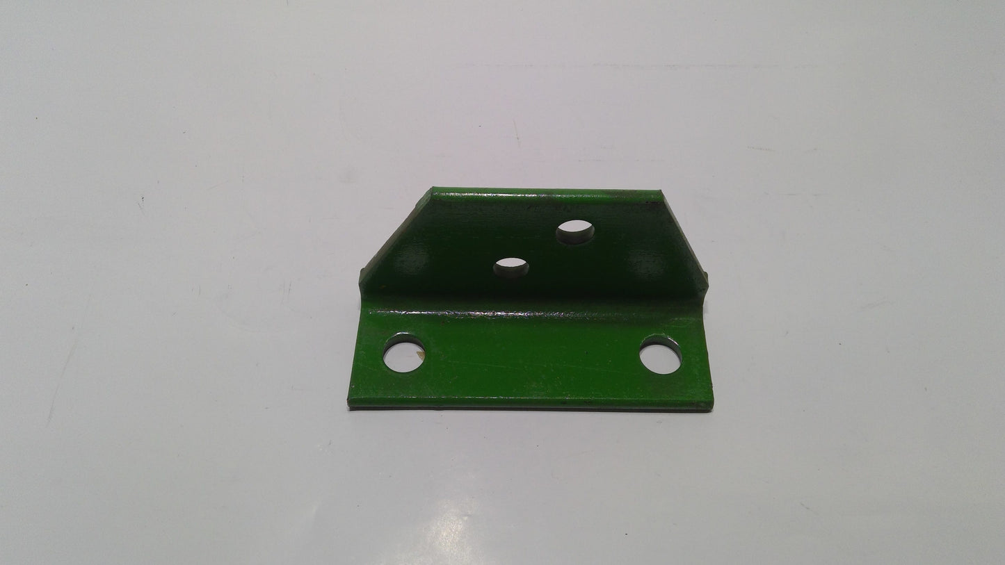 New OEM Genuine John Deere Angle, Part # N188644