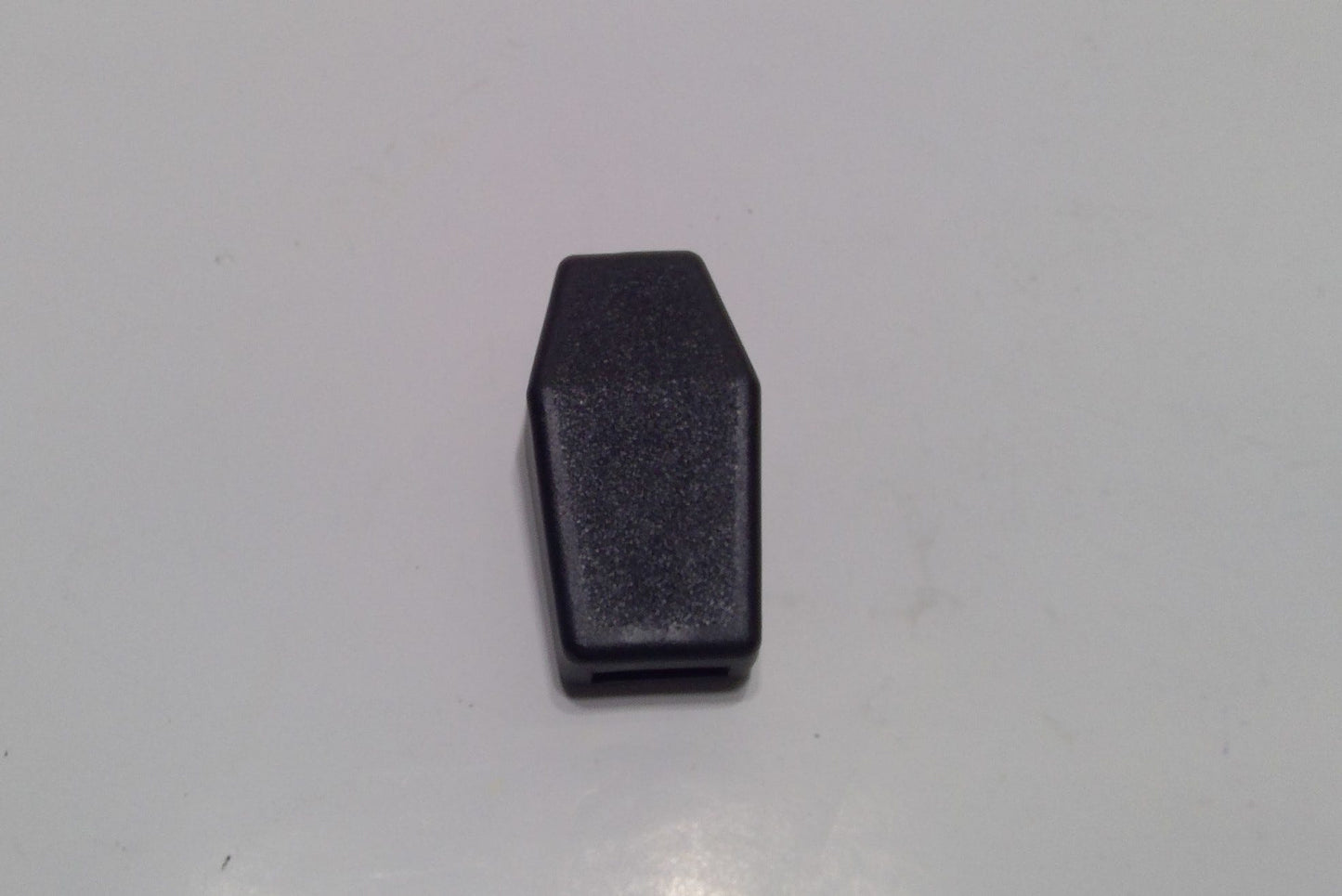 New OEM Genuine John Deere Handle, Part # PE69188211