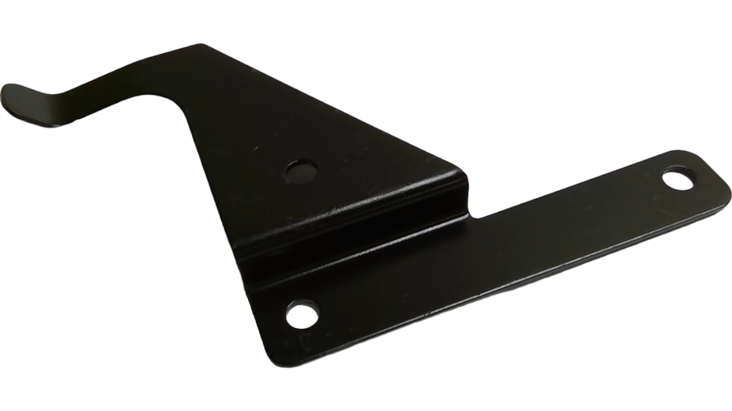 New OEM Genuine John Deere Bracket, Part # R135810