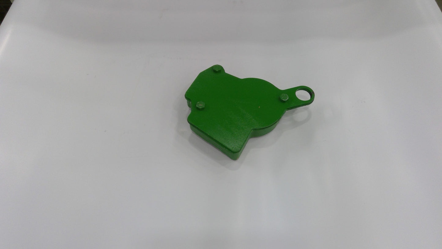 New OEM Genuine John Deere Valve Cover, Part # R136185