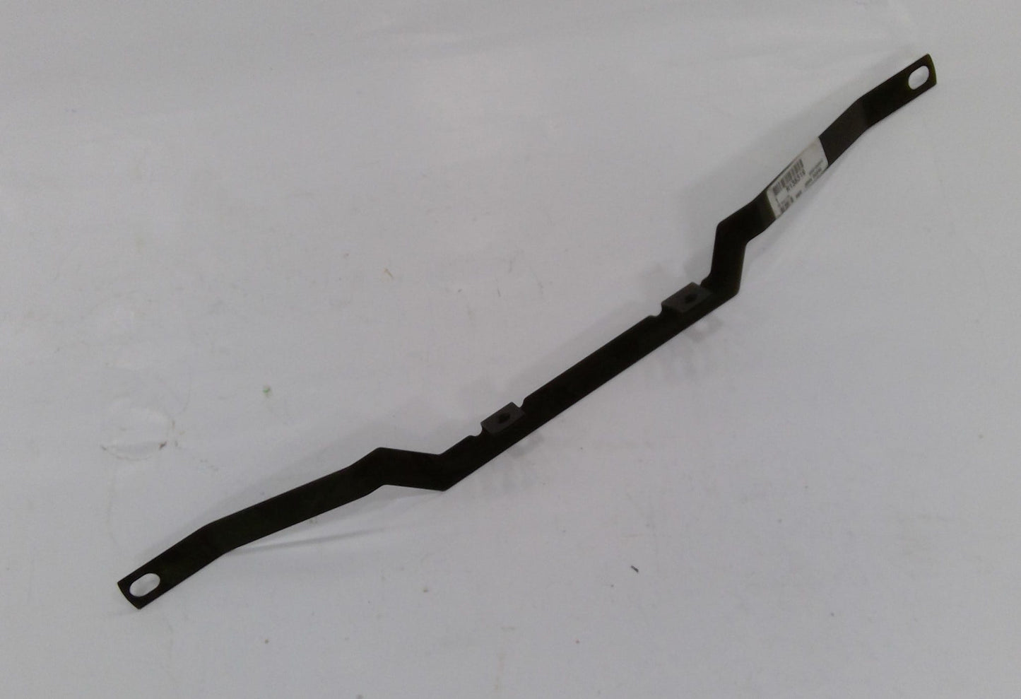 New OEM Genuine John Deere Bracket, Part # R136319