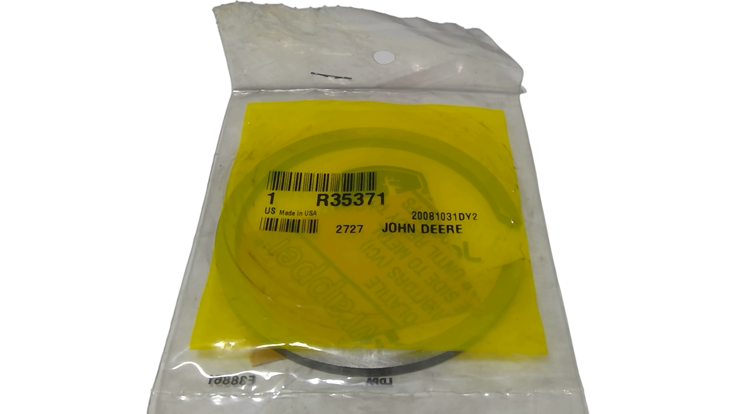 New OEM Genuine John Deere Snap Ring, Part # R35371