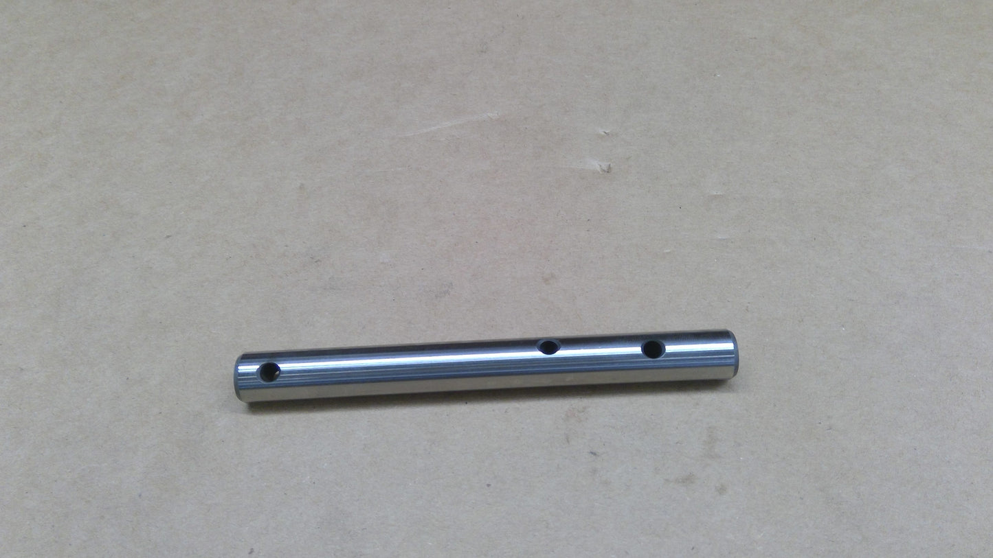 New OEM Genuine John Deere Shaft, Part # R73452