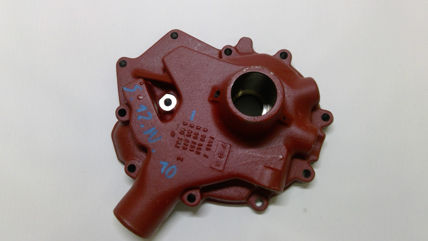 New OEM Genuine John Deere Housing, Part # R85023