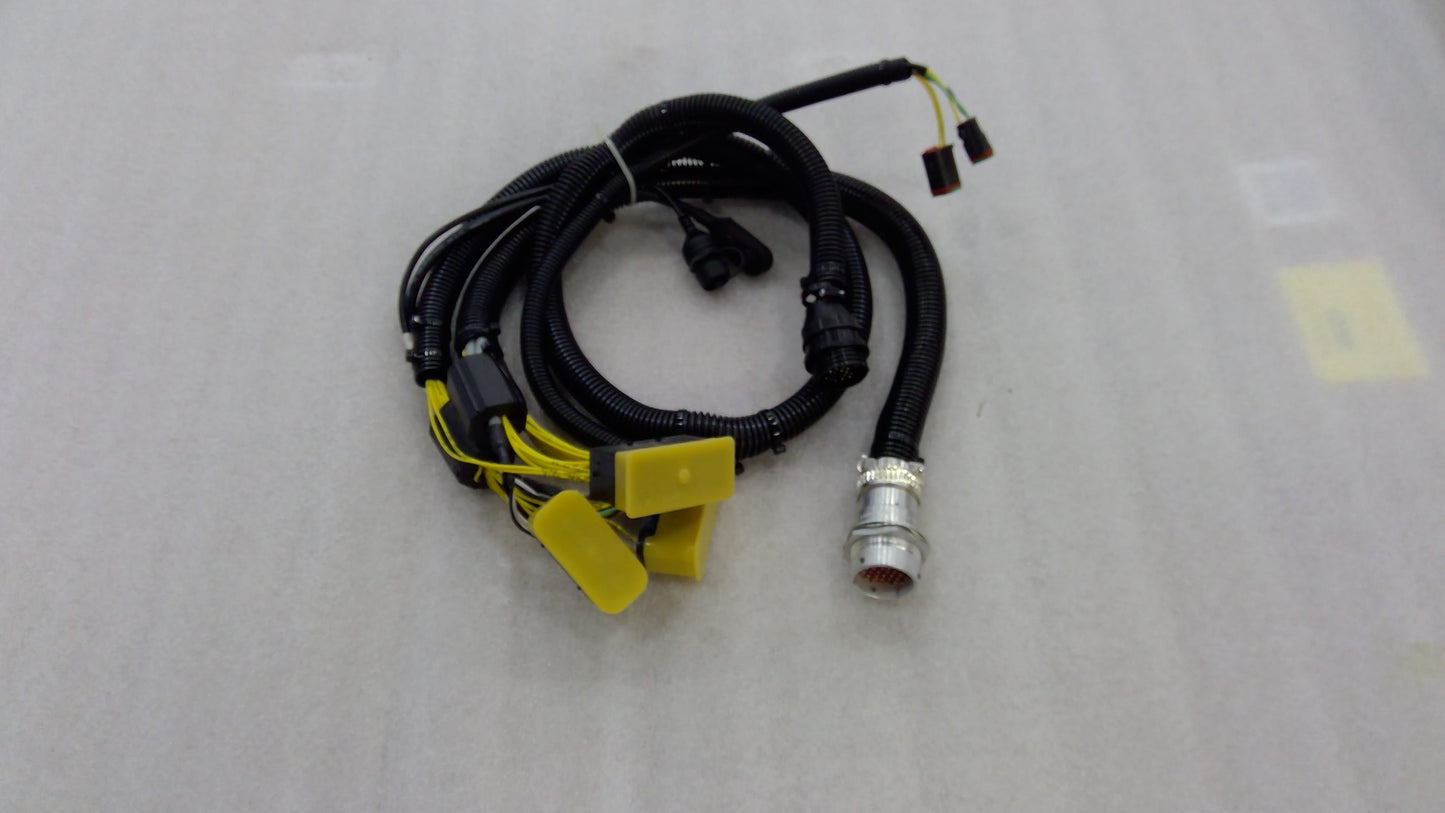 New OEM Genuine John Deere Wiring Harness, Part # RE566570