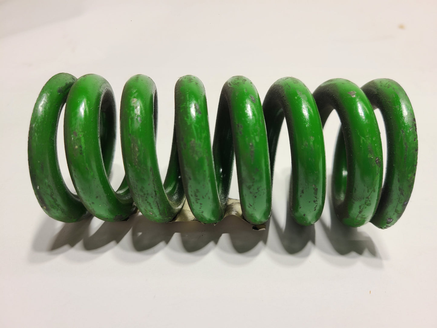 New OEM Genuine John Deere Spring, Part # Z7594H
