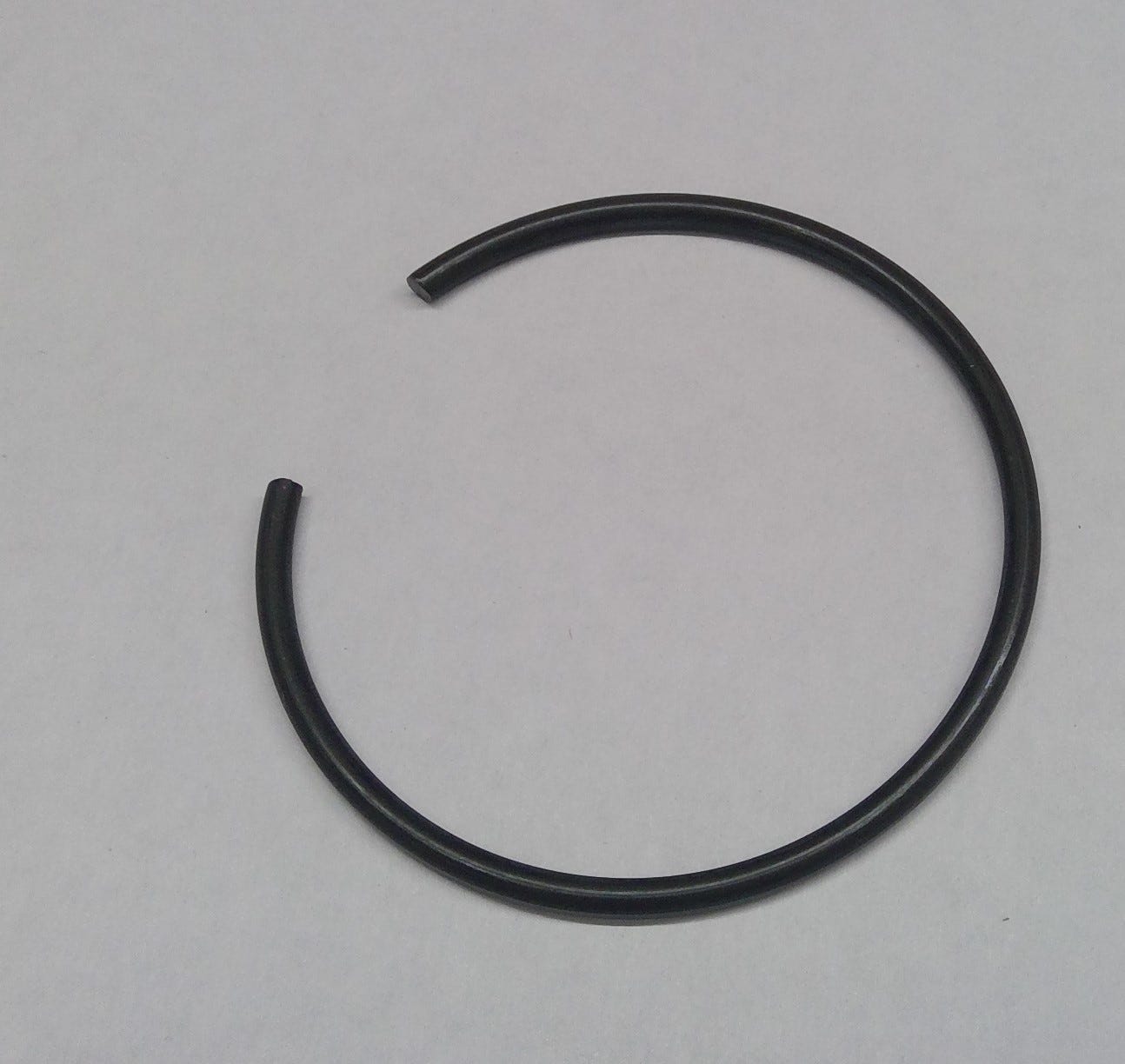 New OEM Genuine John Deere Snap Ring, Part # Z76375