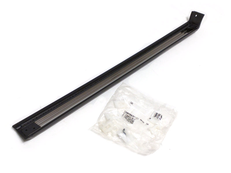 New OEM 1988-1994 Buick Regal 2 Door Exterior-Body Side Molding Right, Part # 12399360
