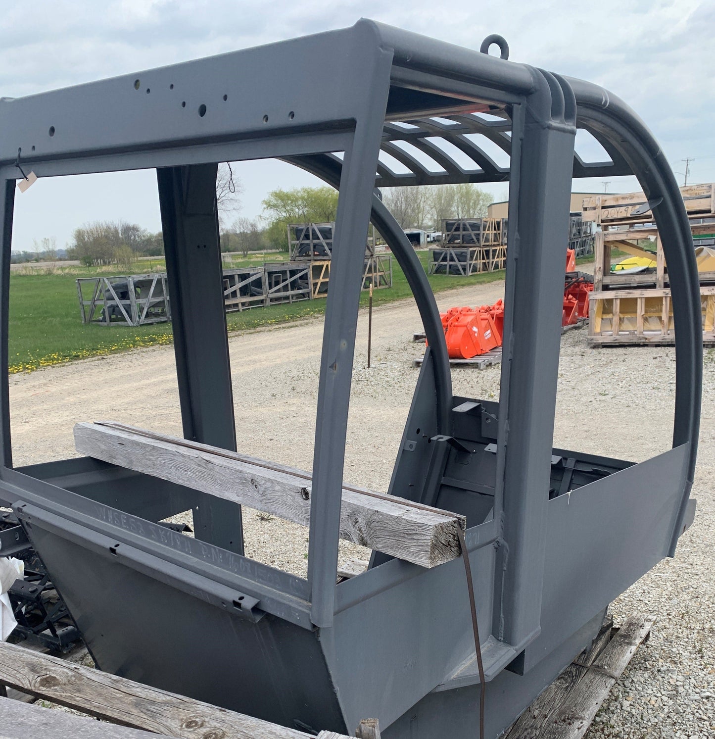 New OEM Genuine CNHi, Shell Cab - Part # 76081503