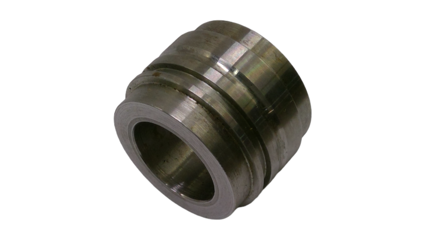 New OEM Genuine CNHi, Cylinder Head - Part # 517560