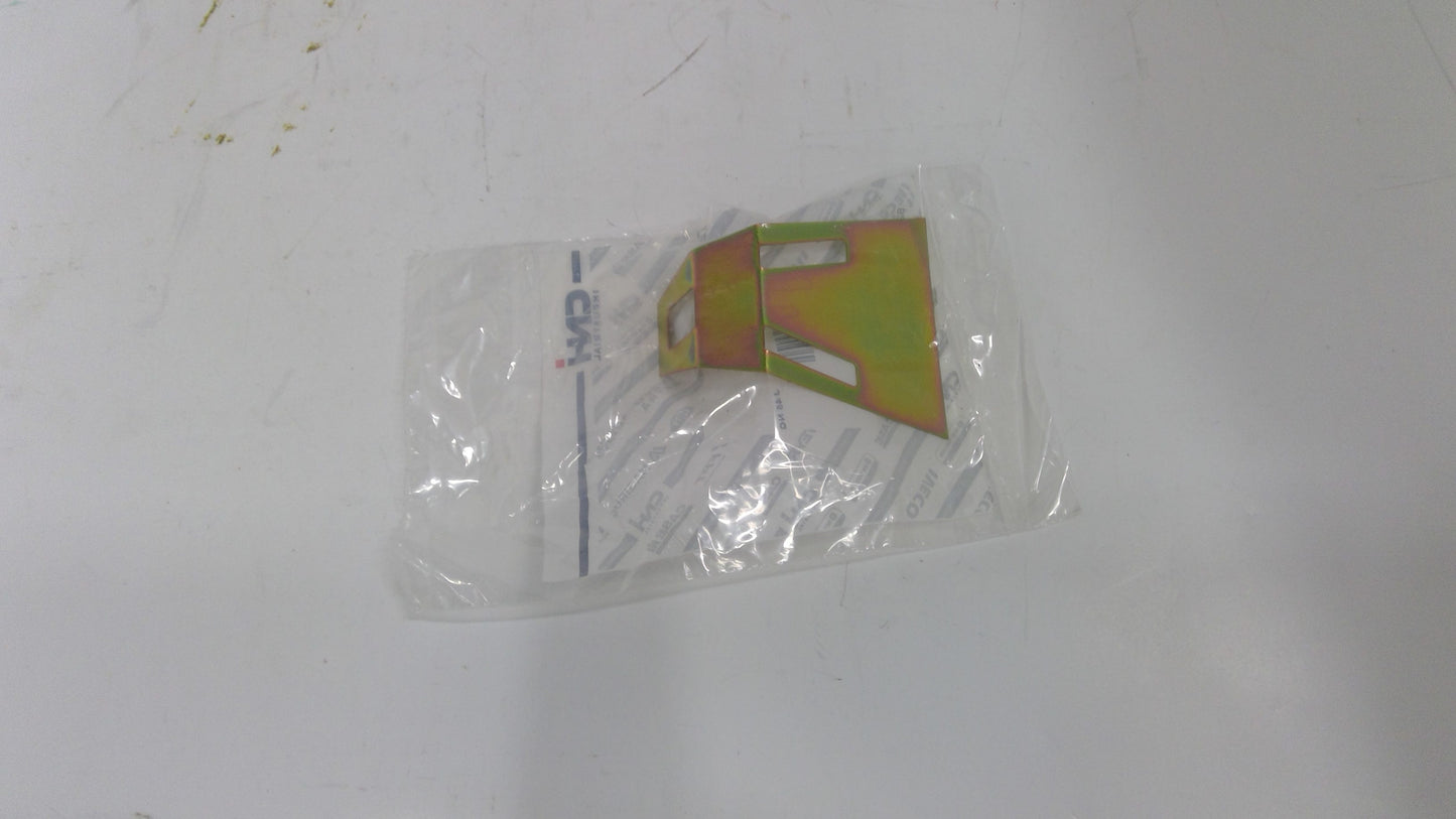 New OEM Genuine CNHi, Guard - Part # 606034R1