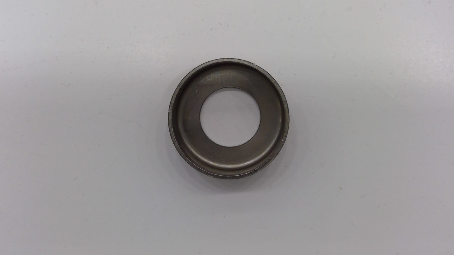 New OEM Genuine CNHi, Retainer - Part # A30875