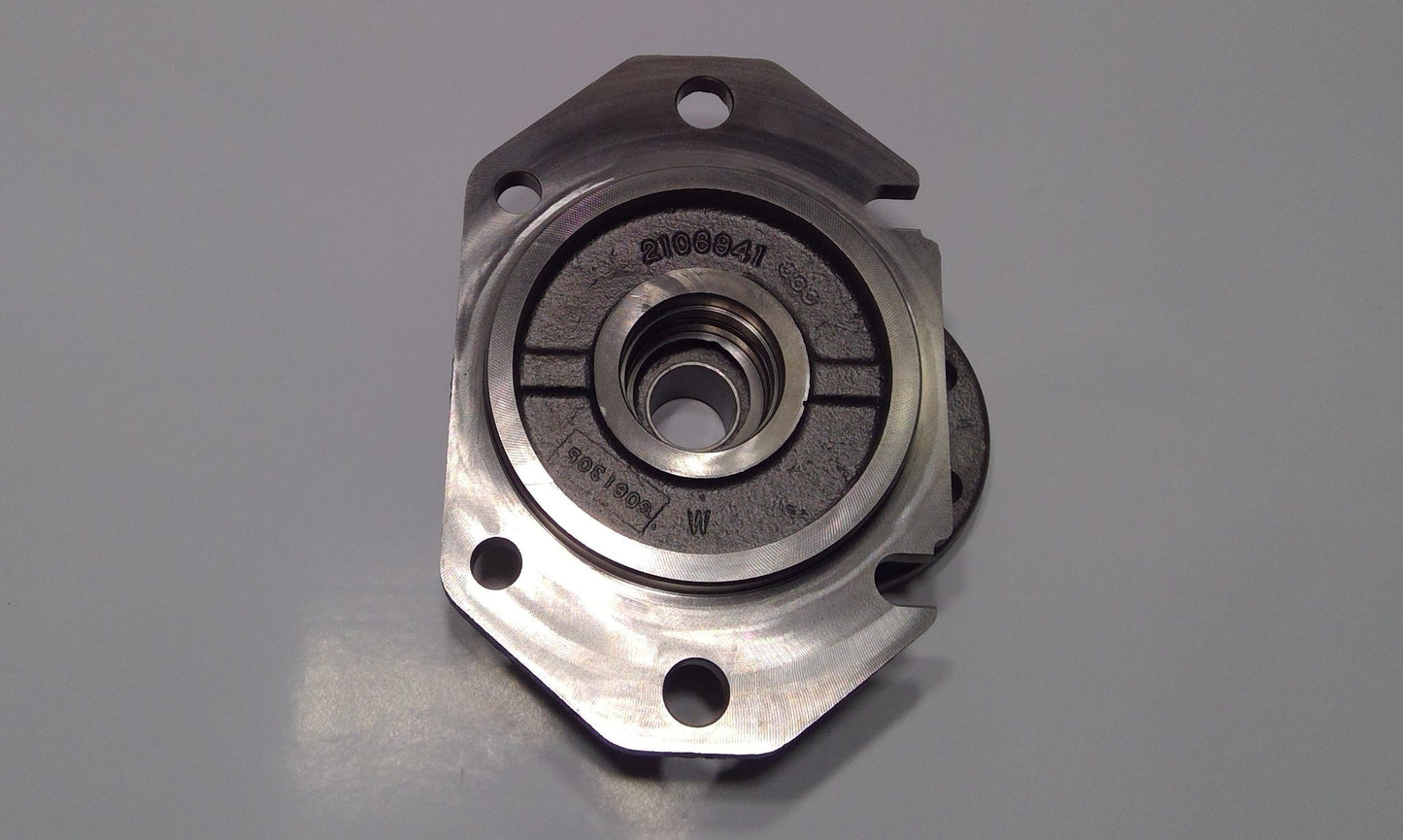 New OEM Genuine CNHi, Cover - Part # 75313257