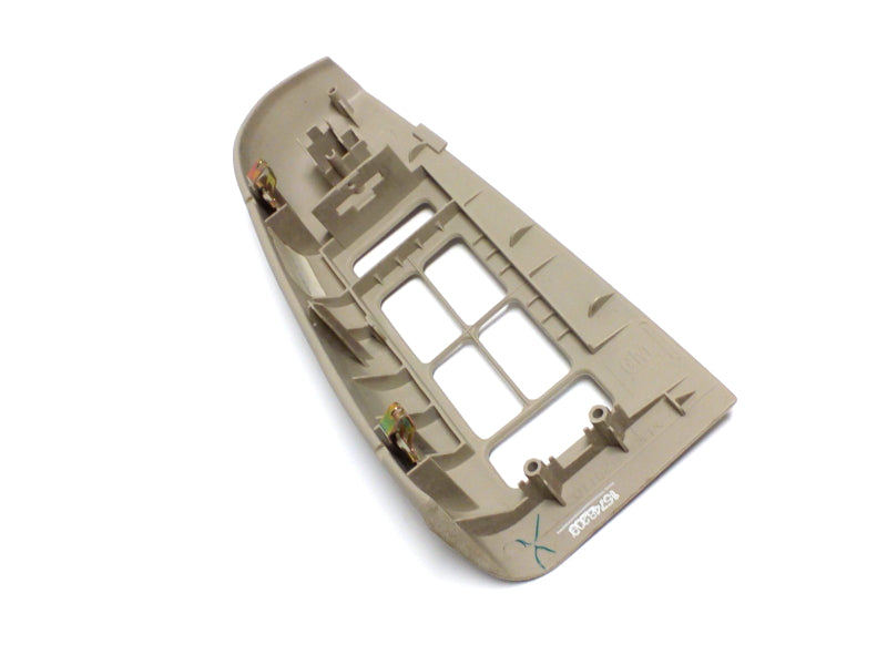 New OEM 2000–2003 GMC Yukon / Suburban / Escalade Left Front Door Switch Bezel – Part # 15748209