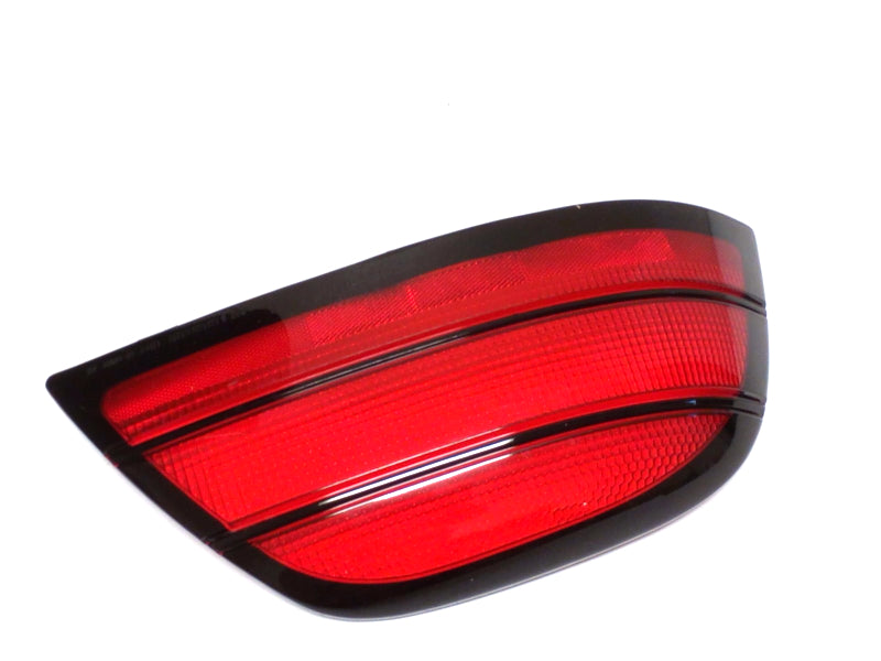 New OEM 1992-1995 Pontiac Grand Am Driver's Left Rear Tail Lamp, Part # 16513519