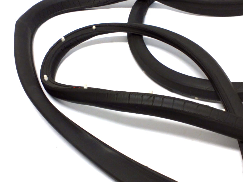 New OEM 1978-1981 GM 4 Door Sedan Right Hand Front Door Weatherstrip, Part # 20008186
