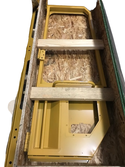 New OEM Genuine Caterpillar, Door A - Part # 9V1268