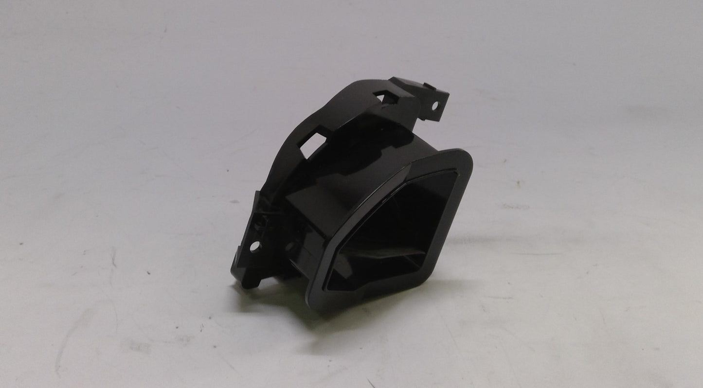 New 2002-2006 Fits Chrysler Sprinter 2500 Outlet-Air - Part # 5104256AA