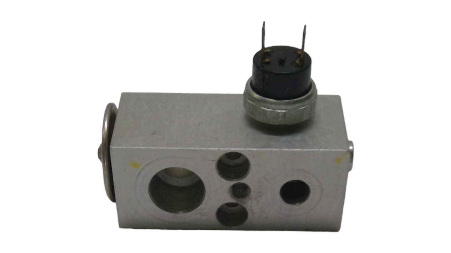 New 1997-1999 Fits Chrysler Neon Valve-A/C Expansion - Part # 5264744