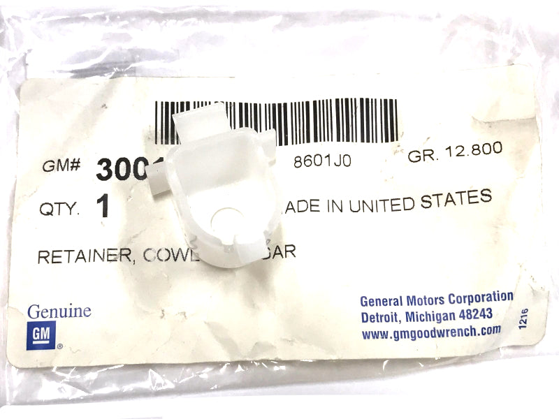 New OEM 1995-2001 Geo Metro Cowl-Vent Screen Lower Retainer, Part # 30013640
