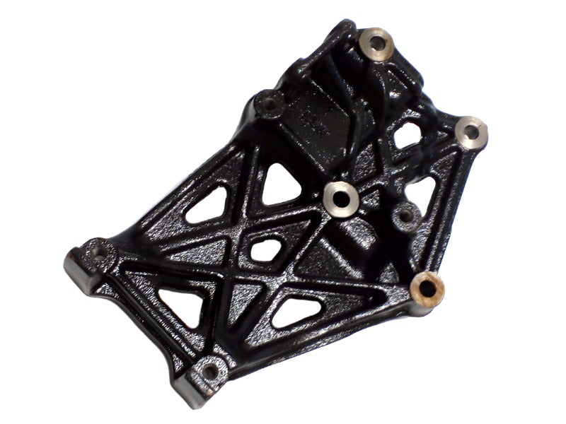 New OEM 2003-2005 Mitsubishi Diamante A/C Compressor Mounting Bracket, Part # MR500908