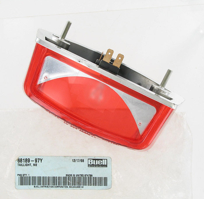 New OEM Genuine Harley-Davidson Tail Light, Y0401.D