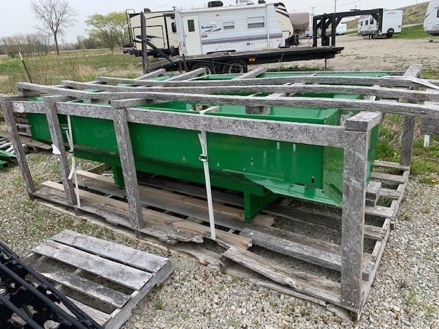 New OEM Genuine John Deere Tank, Part # AH151714