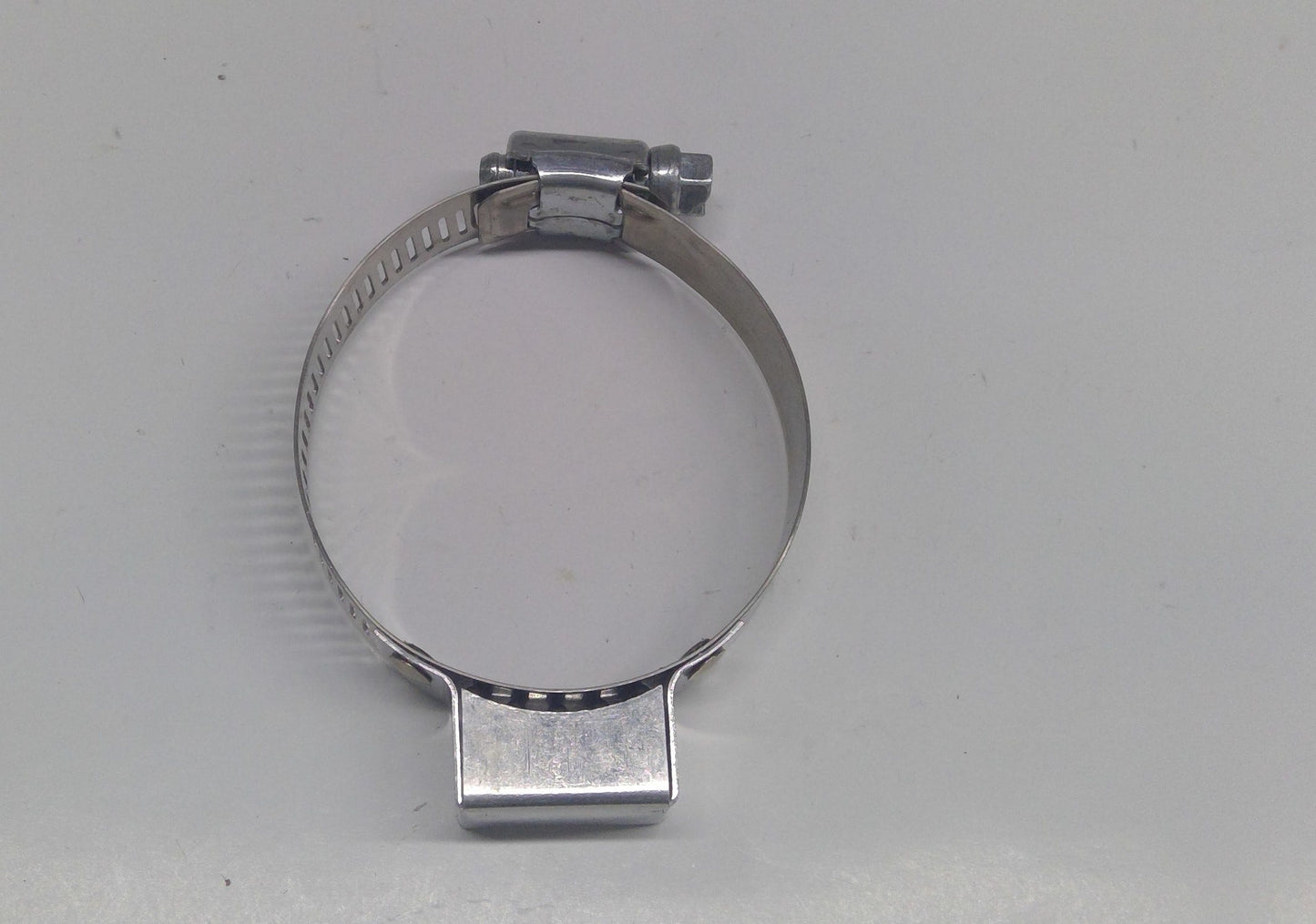 New OEM Genuine John Deere Clamp Asm-W/Magnet, Part # AH91817