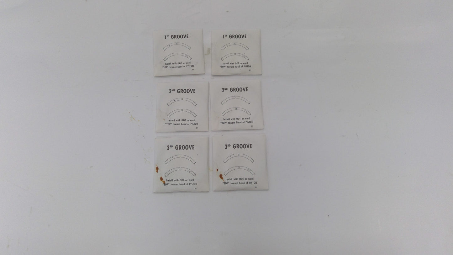 New OEM Genuine John Deere Piston Ring, Part # AL20222